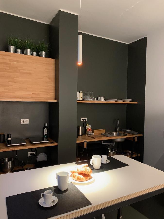 Stylish & Cosy House At Fair Apartment มิลาน ภายนอก รูปภาพ